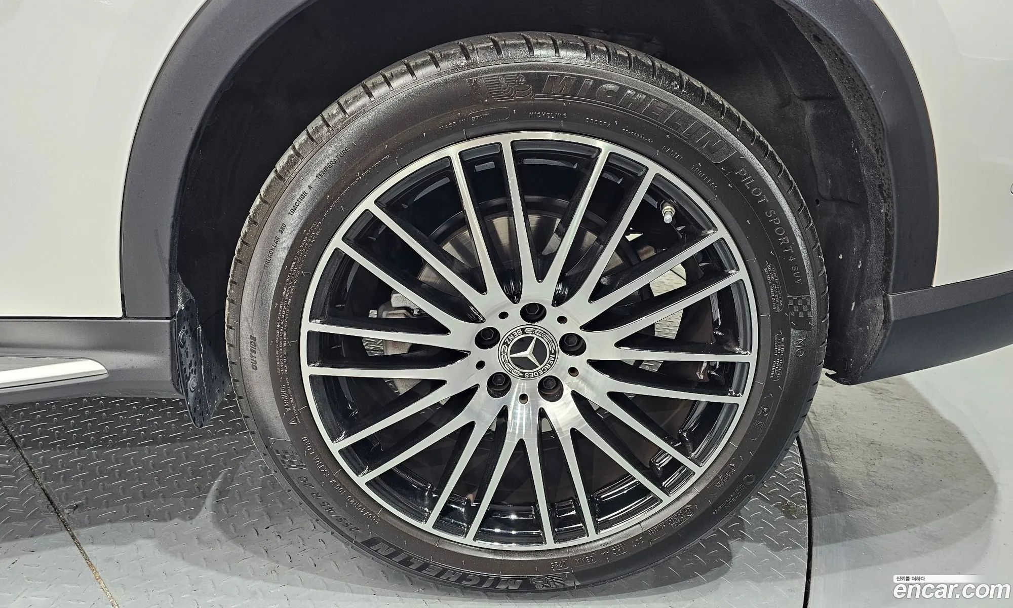 Mercedes-Benz GLC-Class X254 2025 — 31
