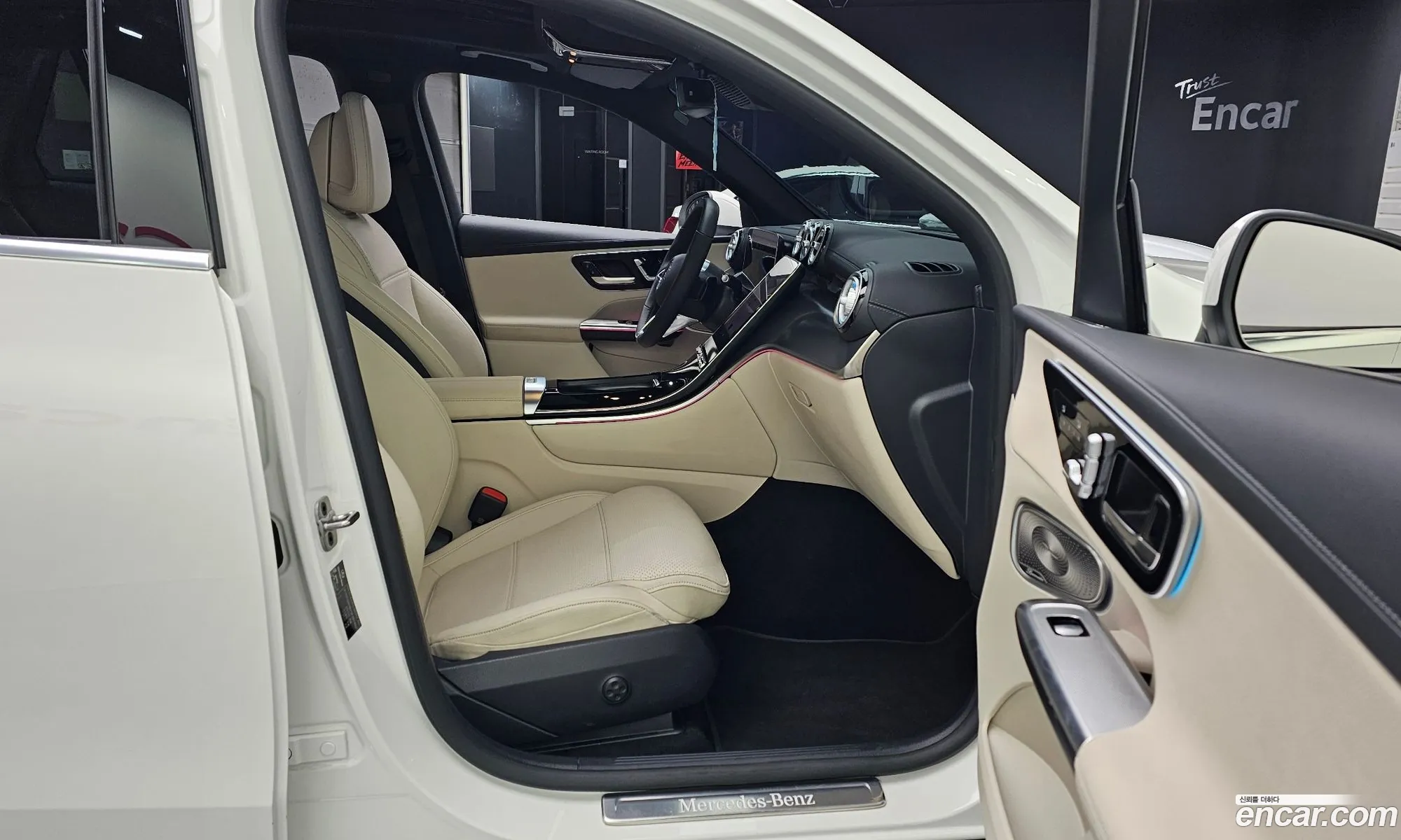 Mercedes-Benz GLC-Class X254 2025 — 21