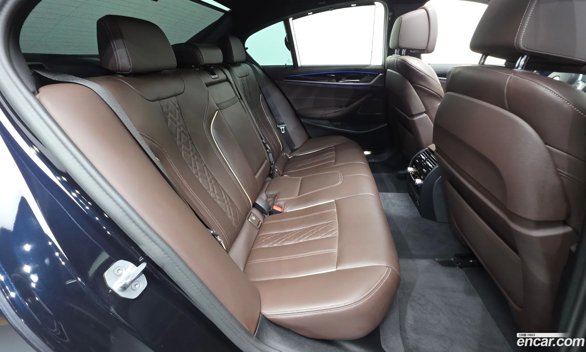 BMW 5 Series 2023 — 8
