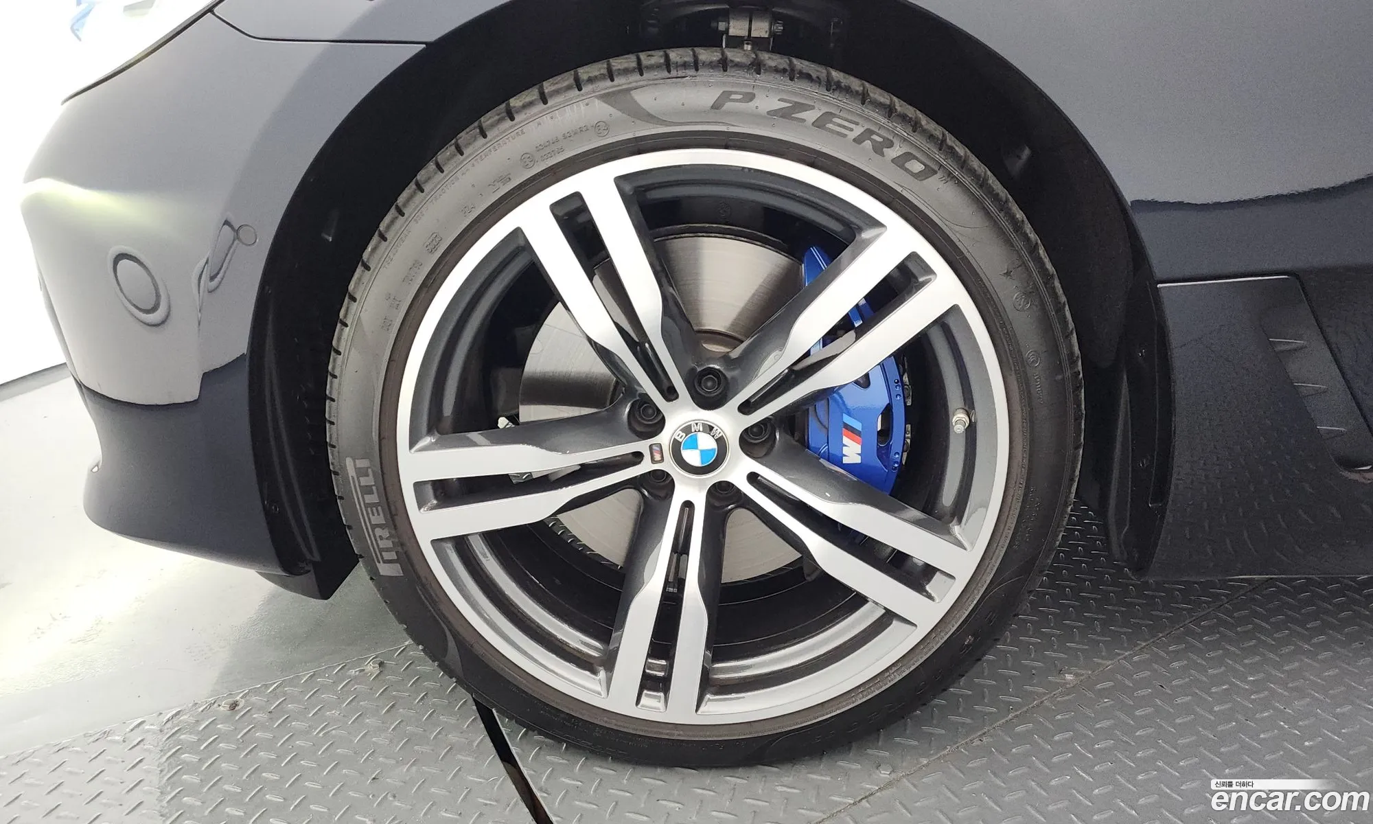 BMW 6 Series GT 2024 — 31