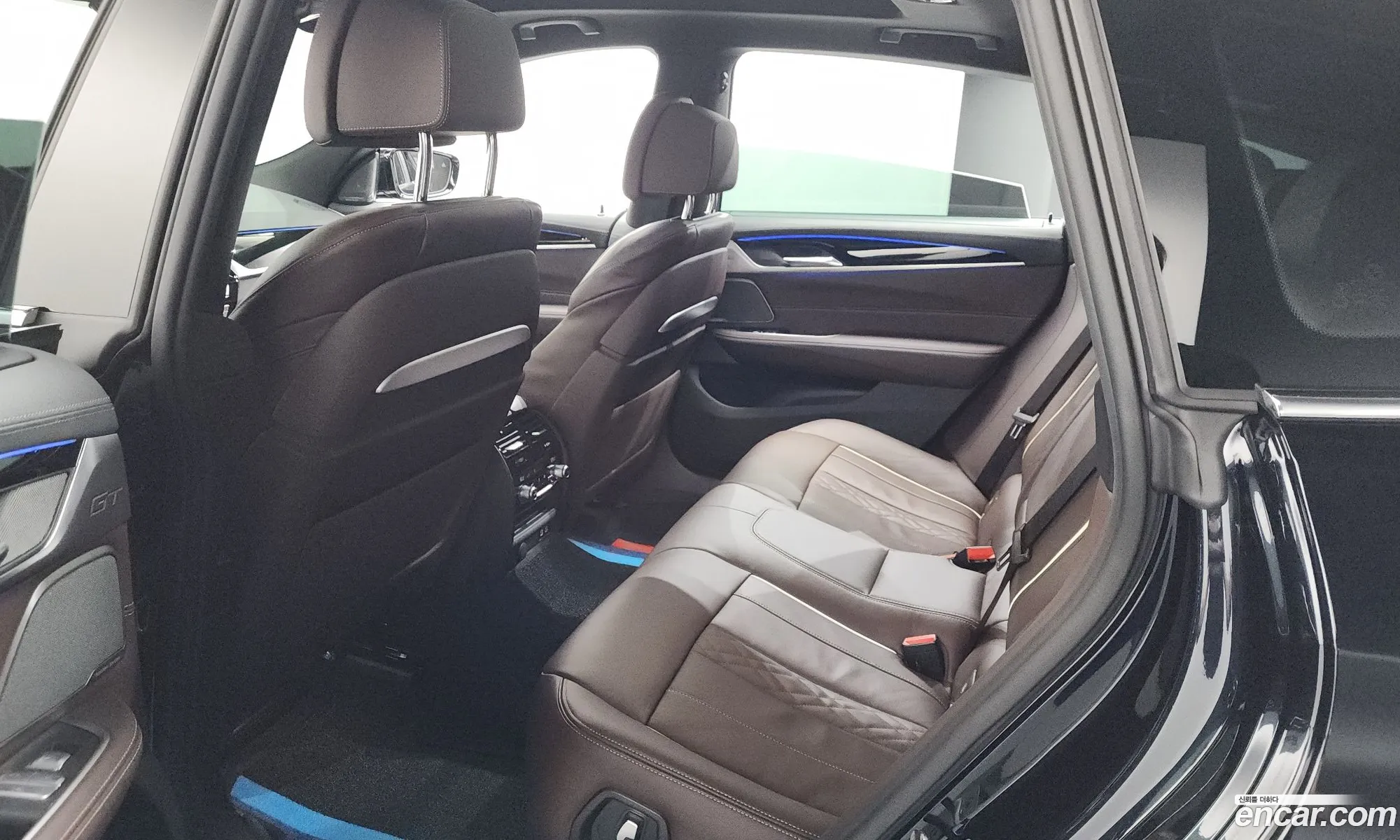 BMW 6 Series GT 2024 — 8
