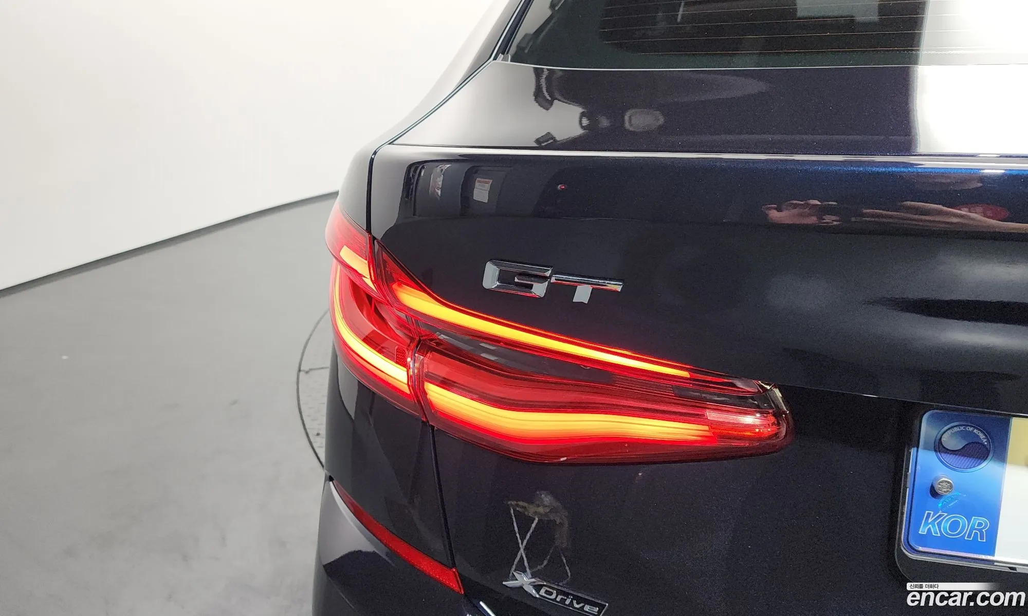 BMW 6 Series GT 2024 — 32