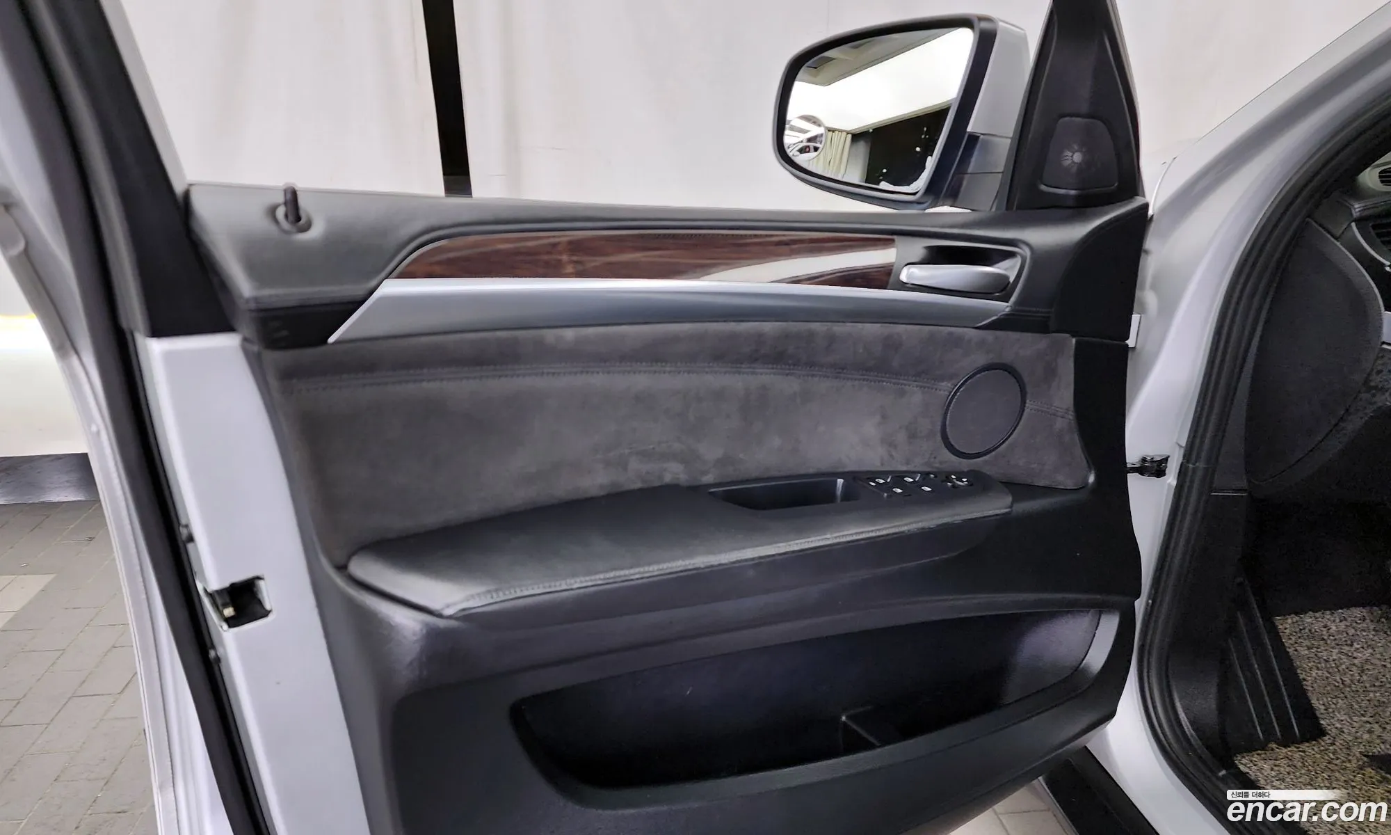 BMW X6 2013 WBAFH0106DL860066 — 32