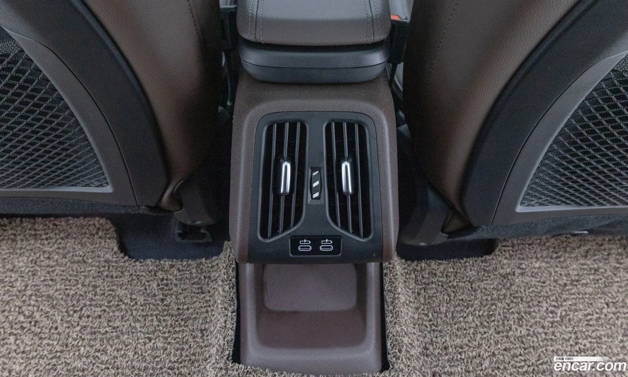BMW iX1 2023 — 19