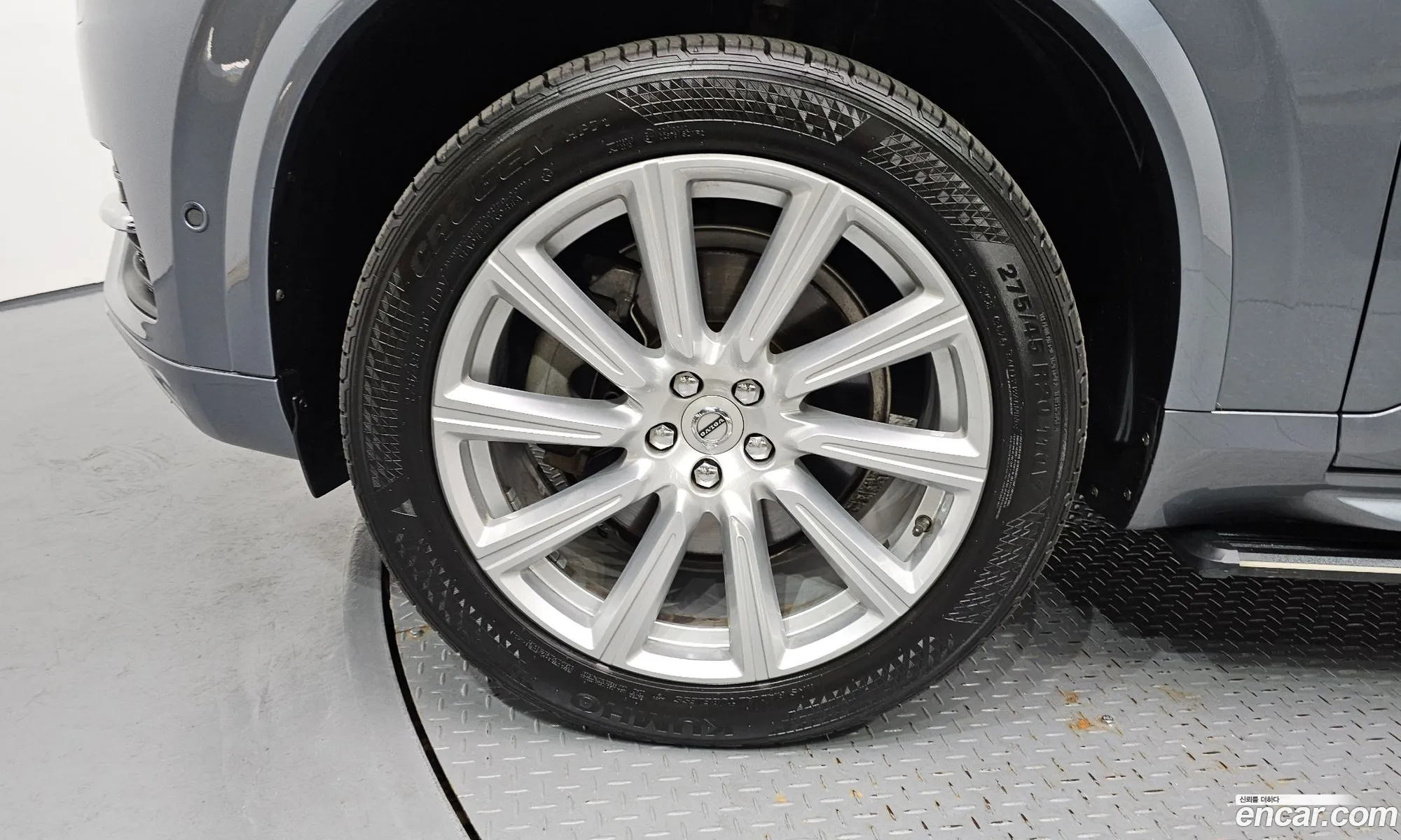 Volvo XC90 2018 YV1LF68TCJ1373603 — 6
