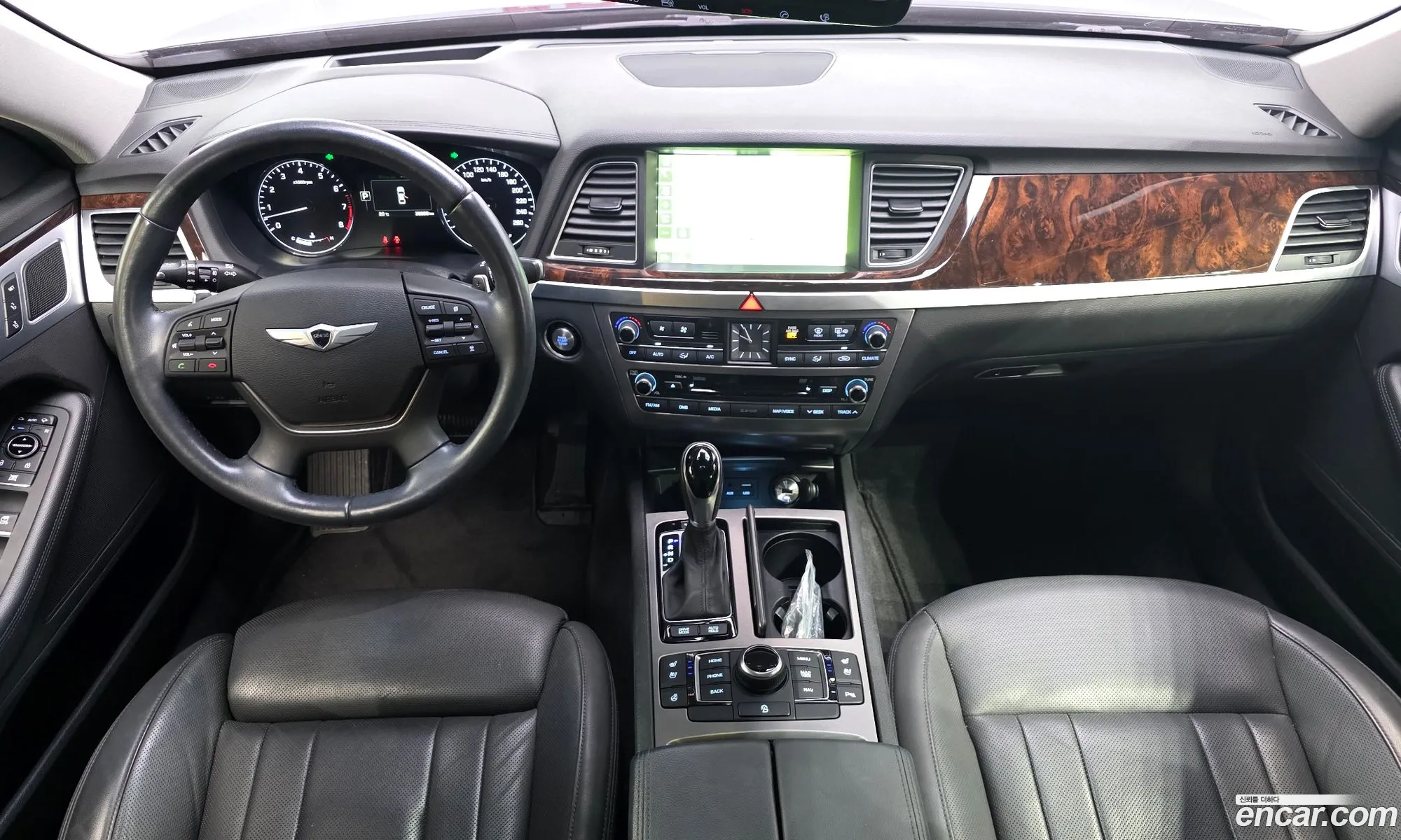 Hyundai Genesis DH 2015 — 4