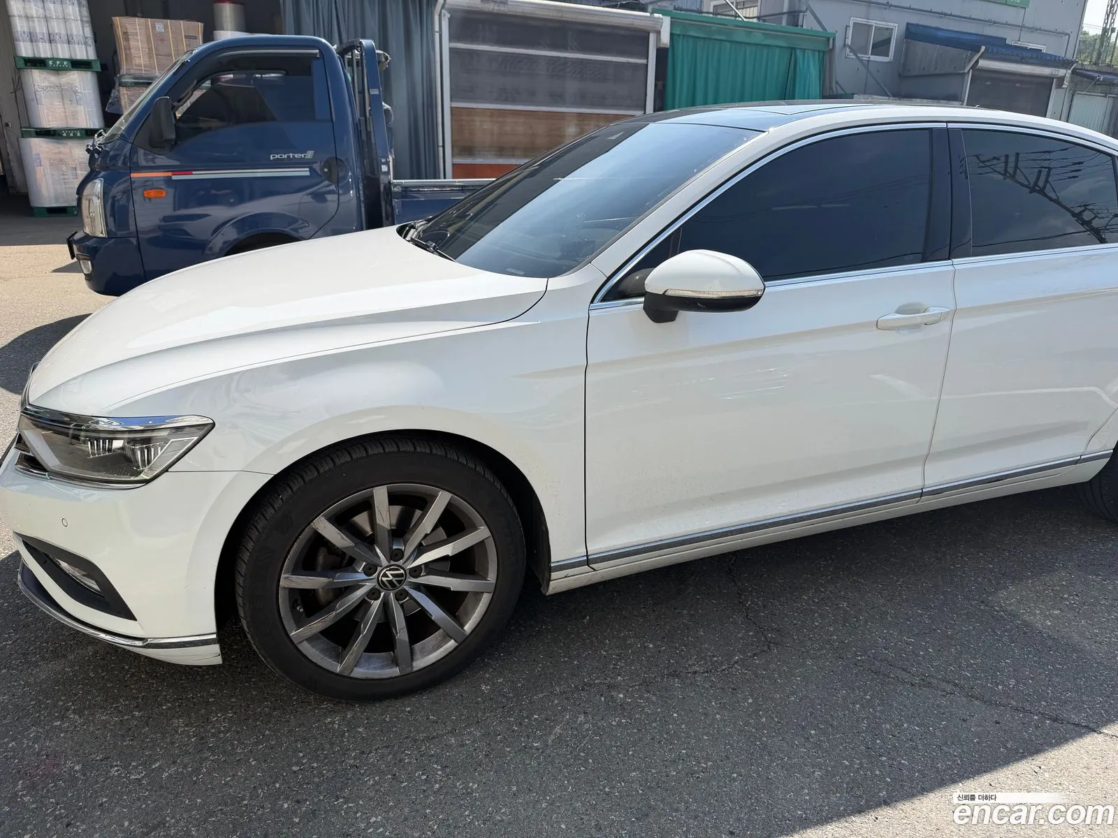 Volkswagen Passat GT 2022 — 3