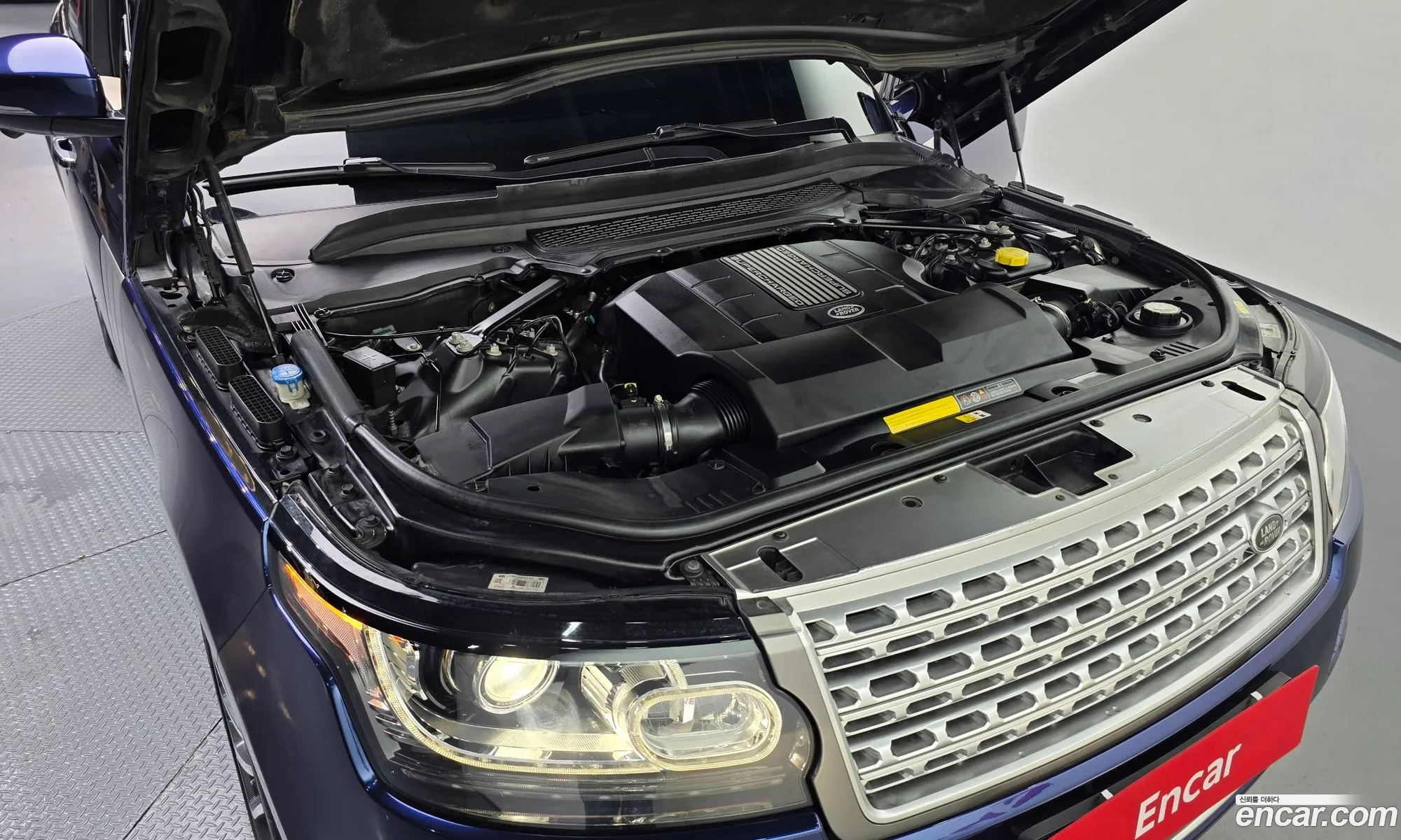 Land Rover Range Rover 2015 SALGA2EF1FA231893 — 17