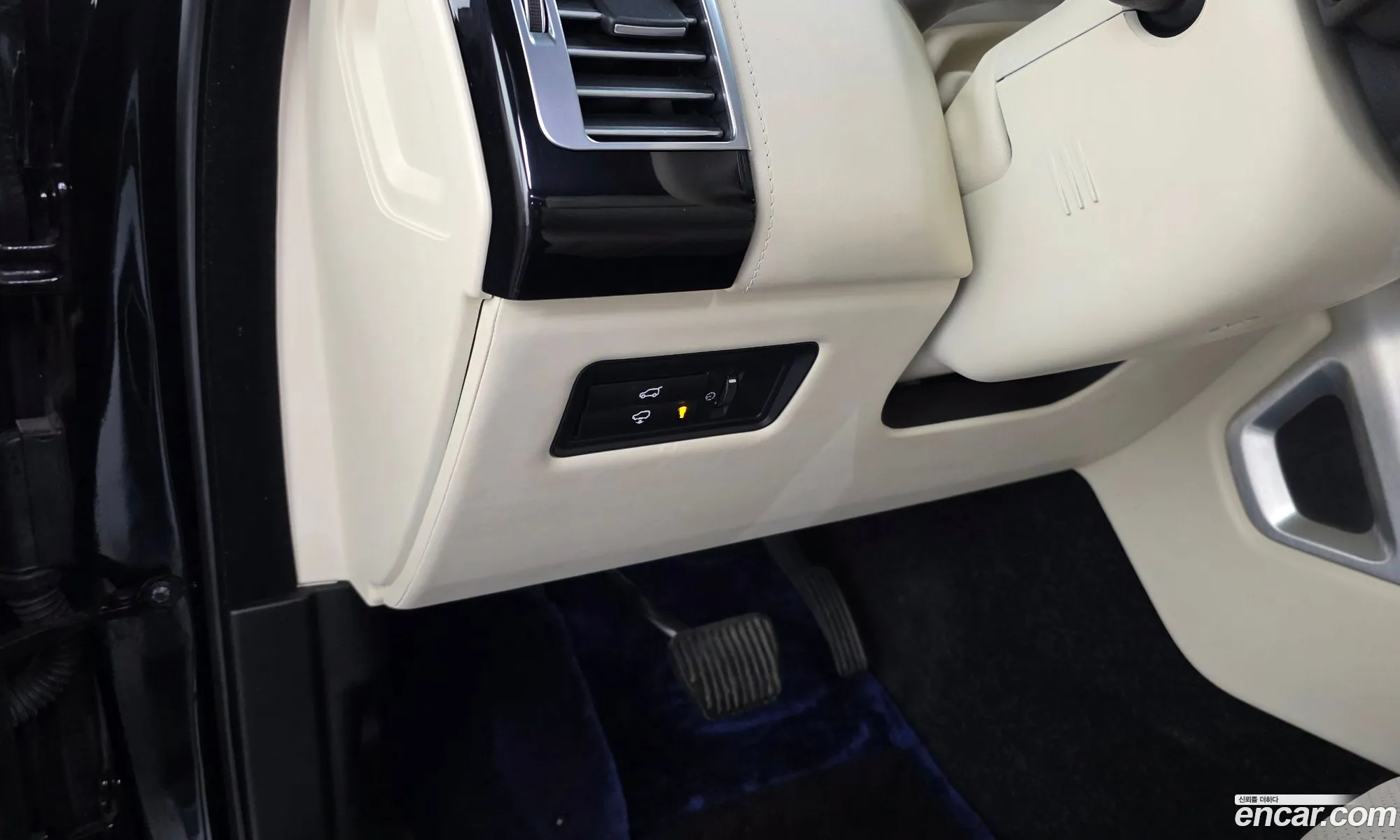 Land Rover Range Rover 2015 SALGA2EF1FA231893 — 28