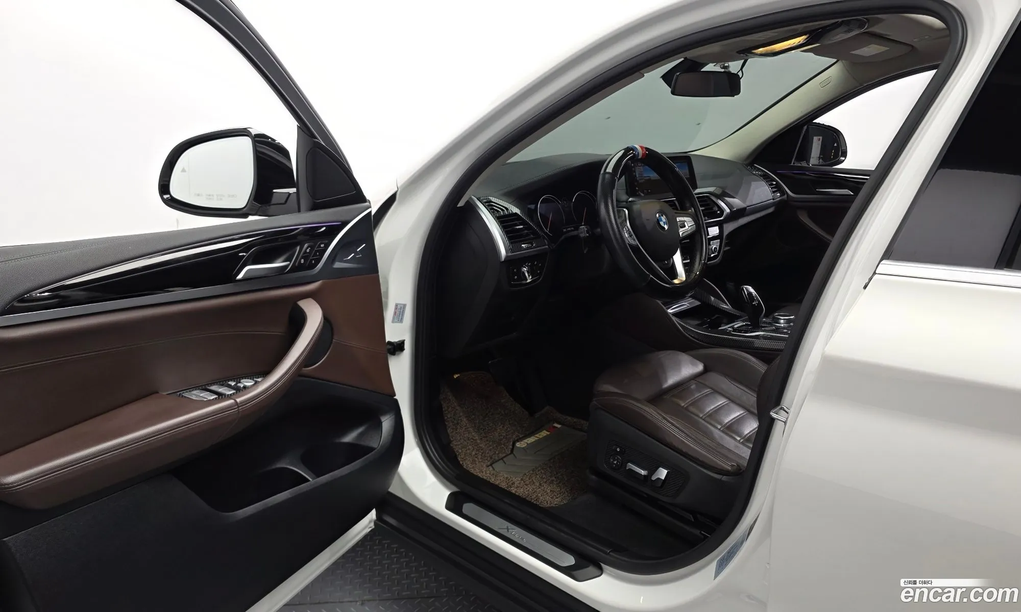 BMW X4 2019 WBAVJ1102KLF65696 — 25