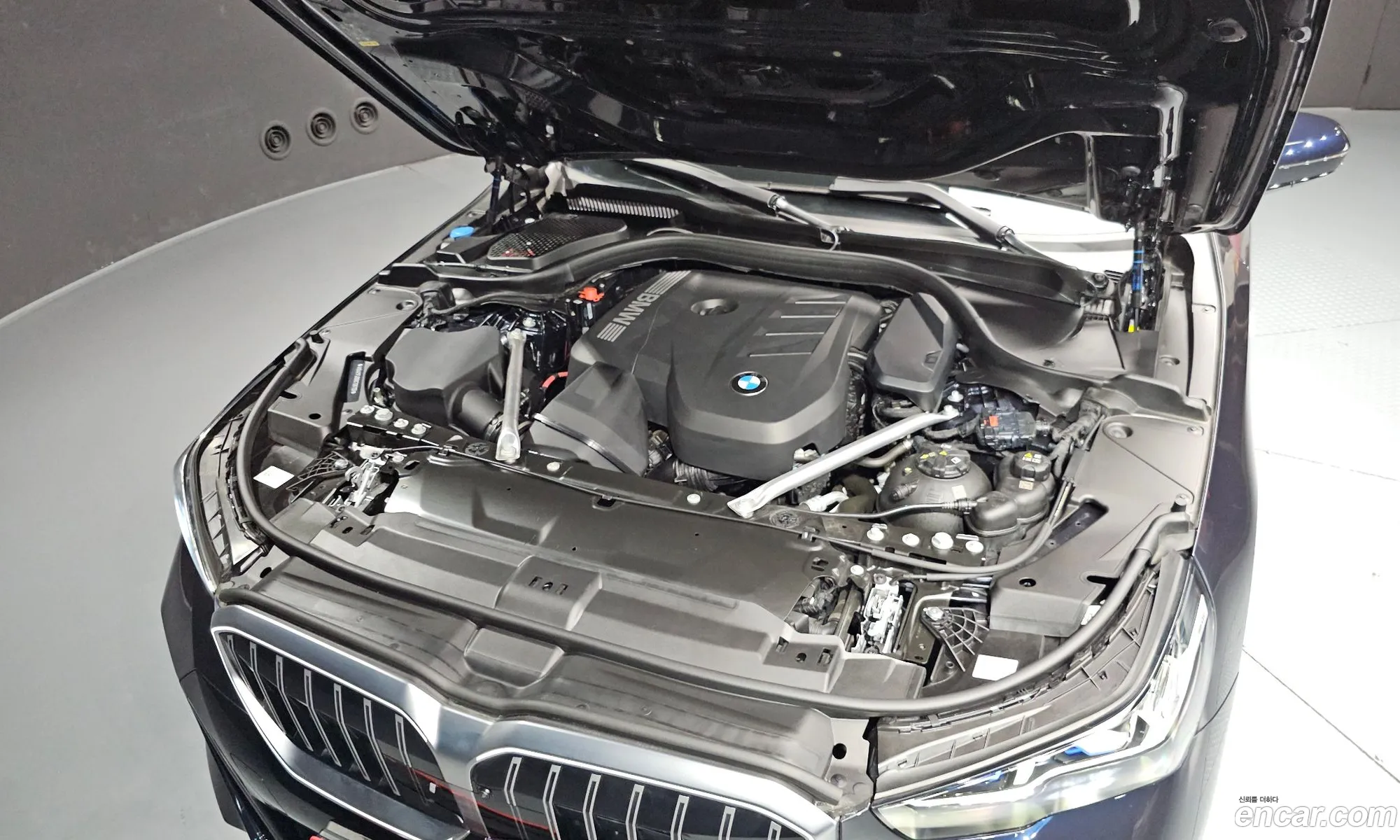 BMW 5 Series 2024 — 10