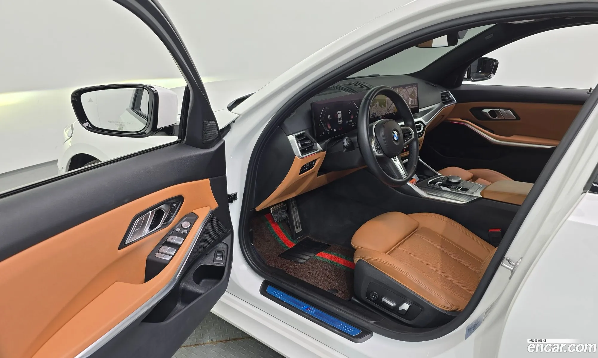 BMW 3 Series 2023 — 12