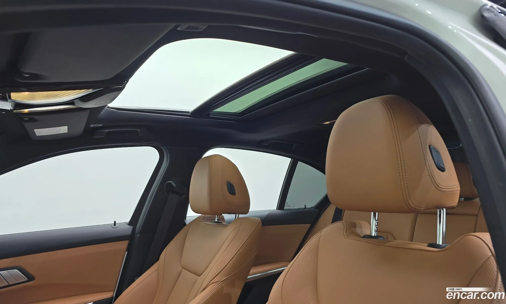 BMW 3 Series 2023 — 10
