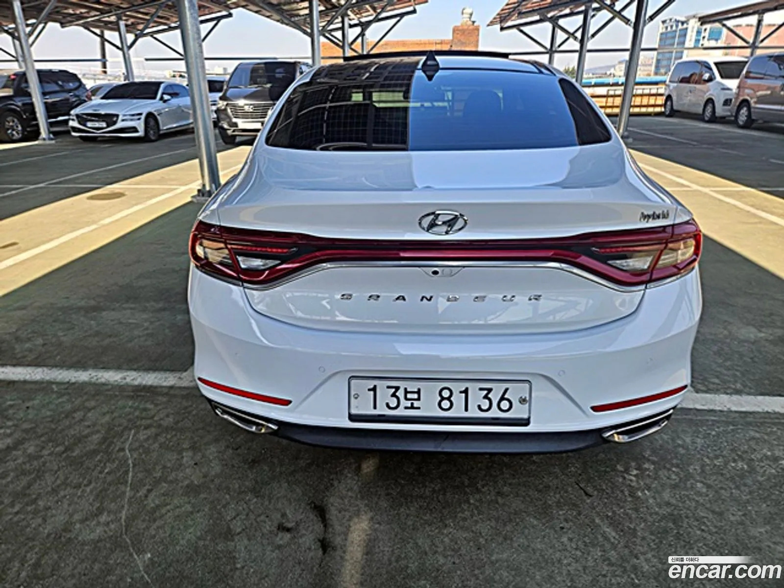 Hyundai Grandeur IG Hybrid 2017 — 2