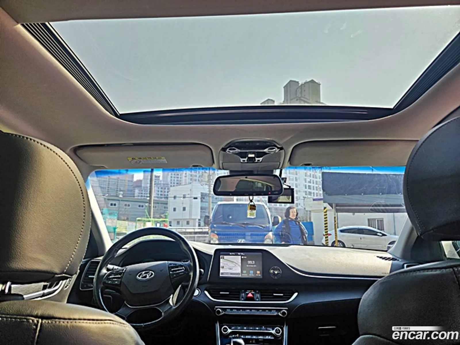 Hyundai Grandeur IG Hybrid 2017 — 3