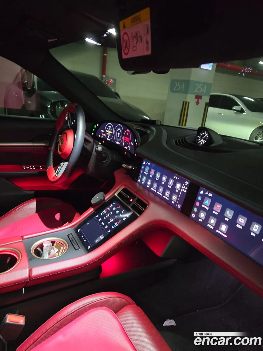 Porsche Taycan 2020 — 3