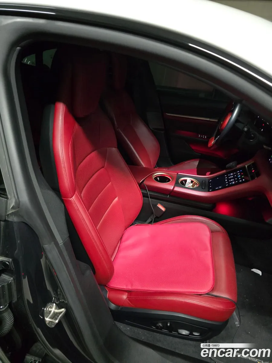 Porsche Taycan 2020 — 15