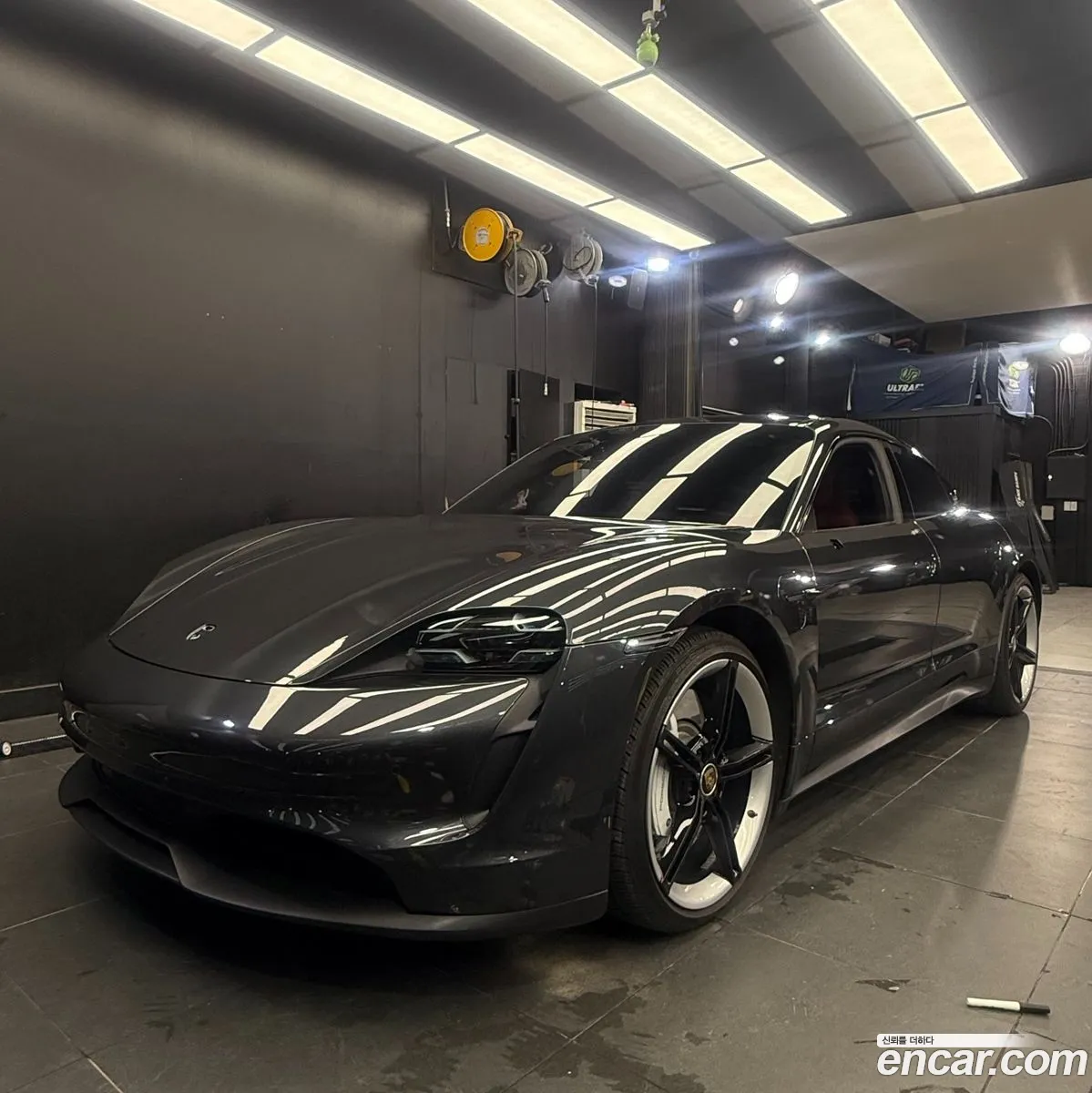 Porsche Taycan 2020 — 5