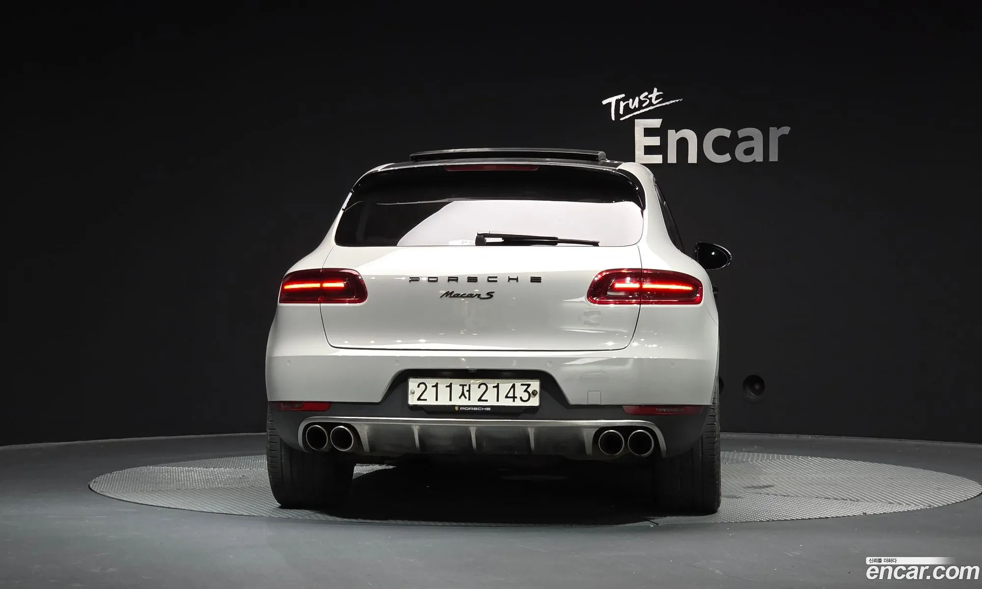 Porsche Macan 2014 WP1AB2955ELB50277 — 9