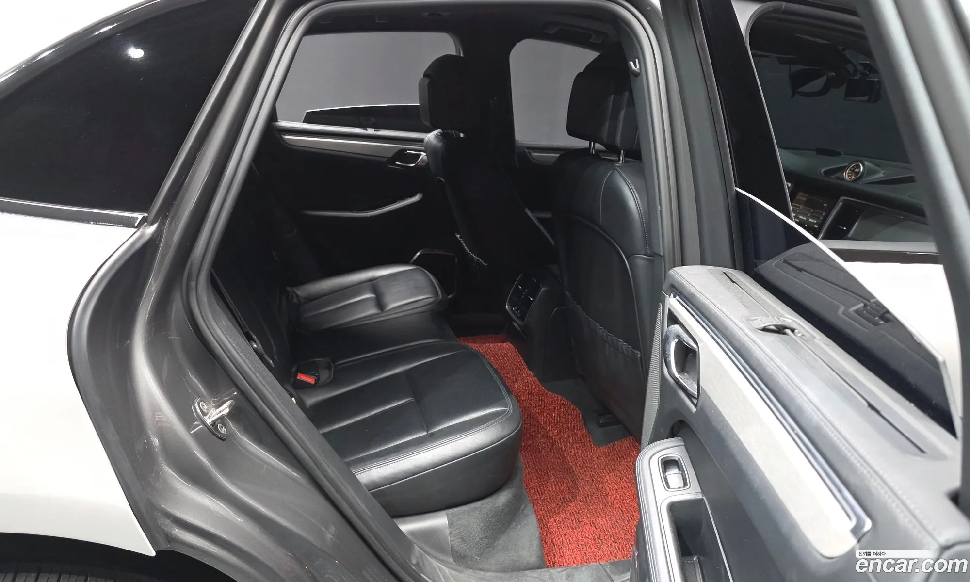 Porsche Macan 2014 WP1AB2955ELB50277 — 4