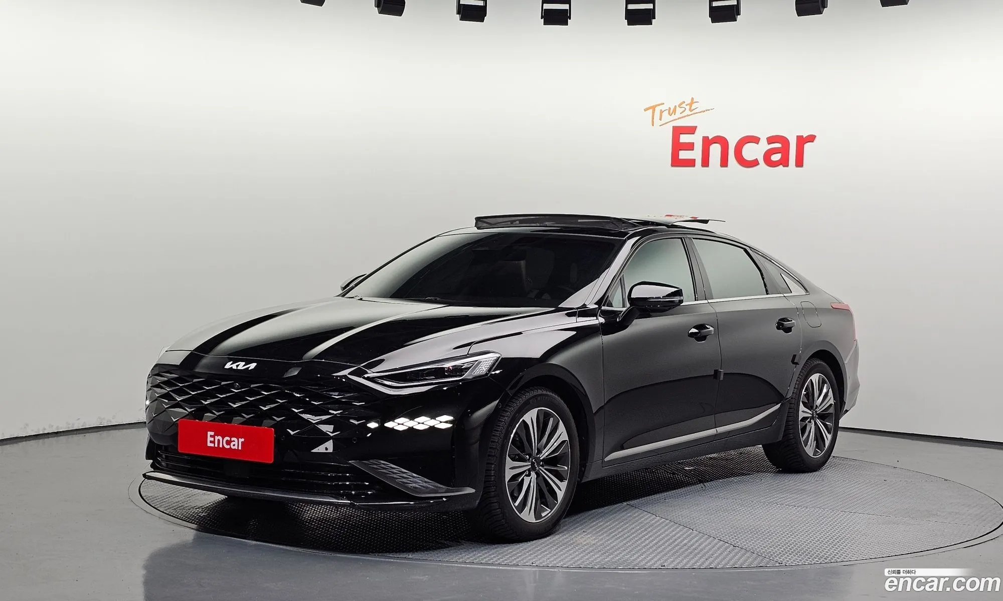 Kia K8 Hybrid 2021 — 4