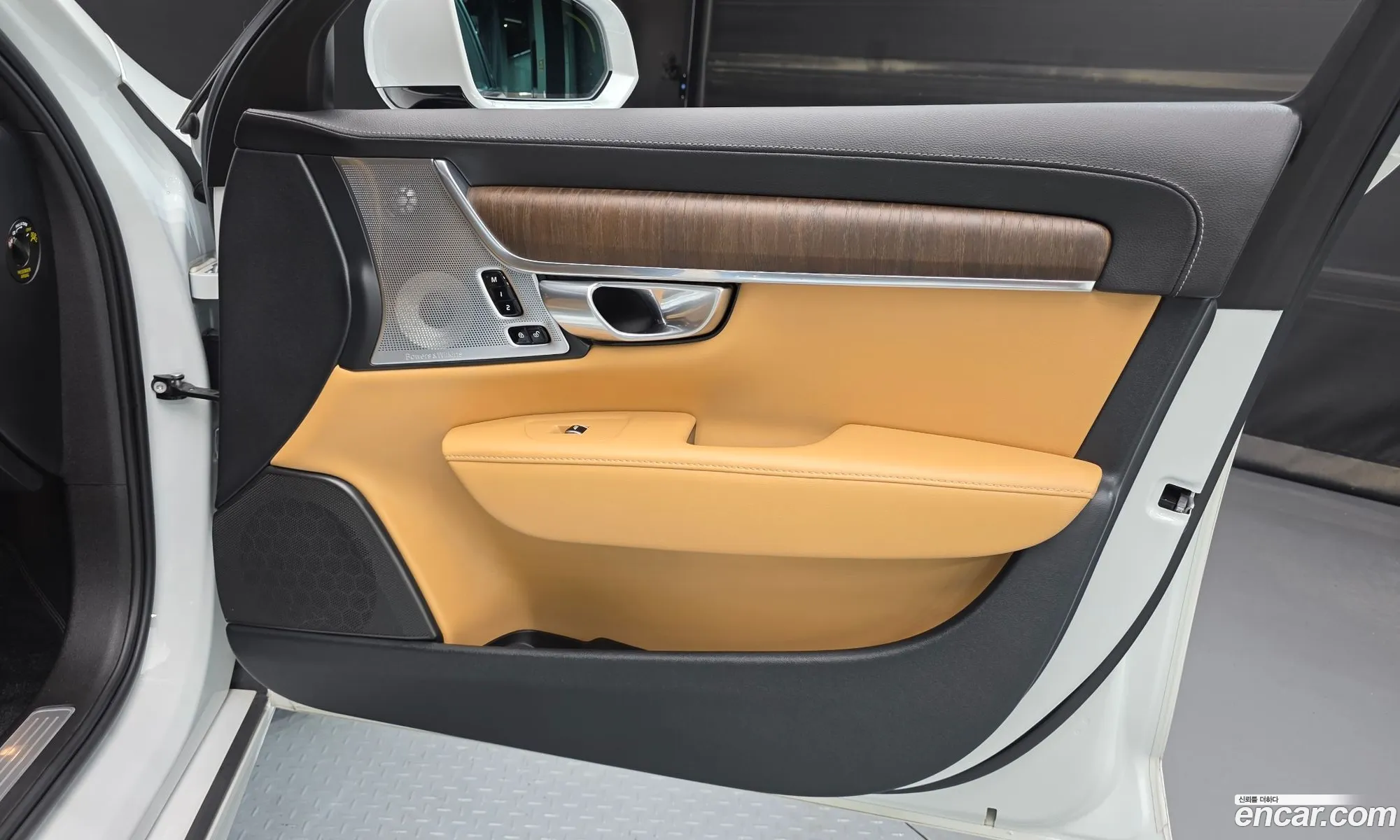Volvo S90 2022 — 3
