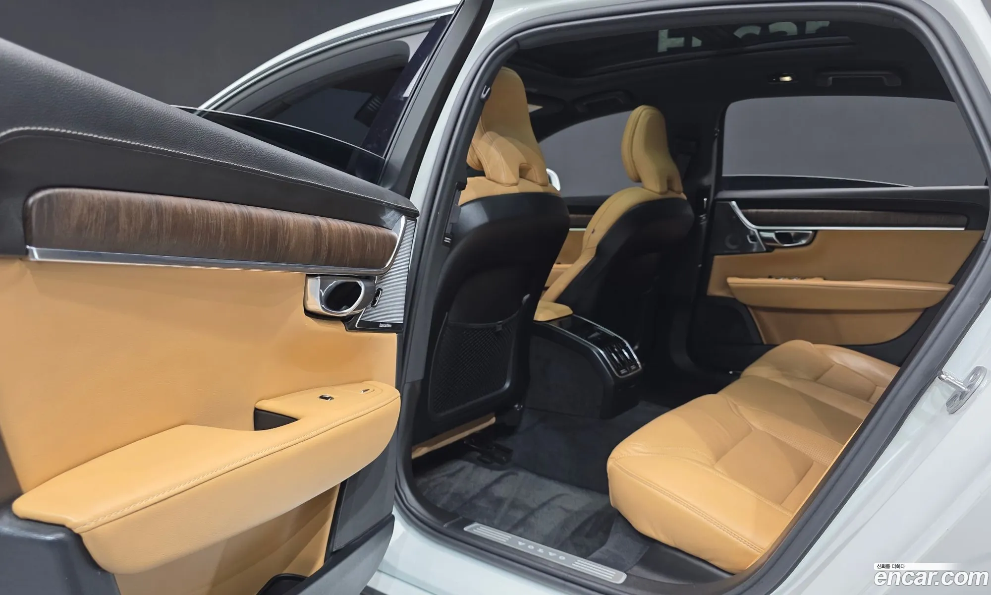 Volvo S90 2022 — 31