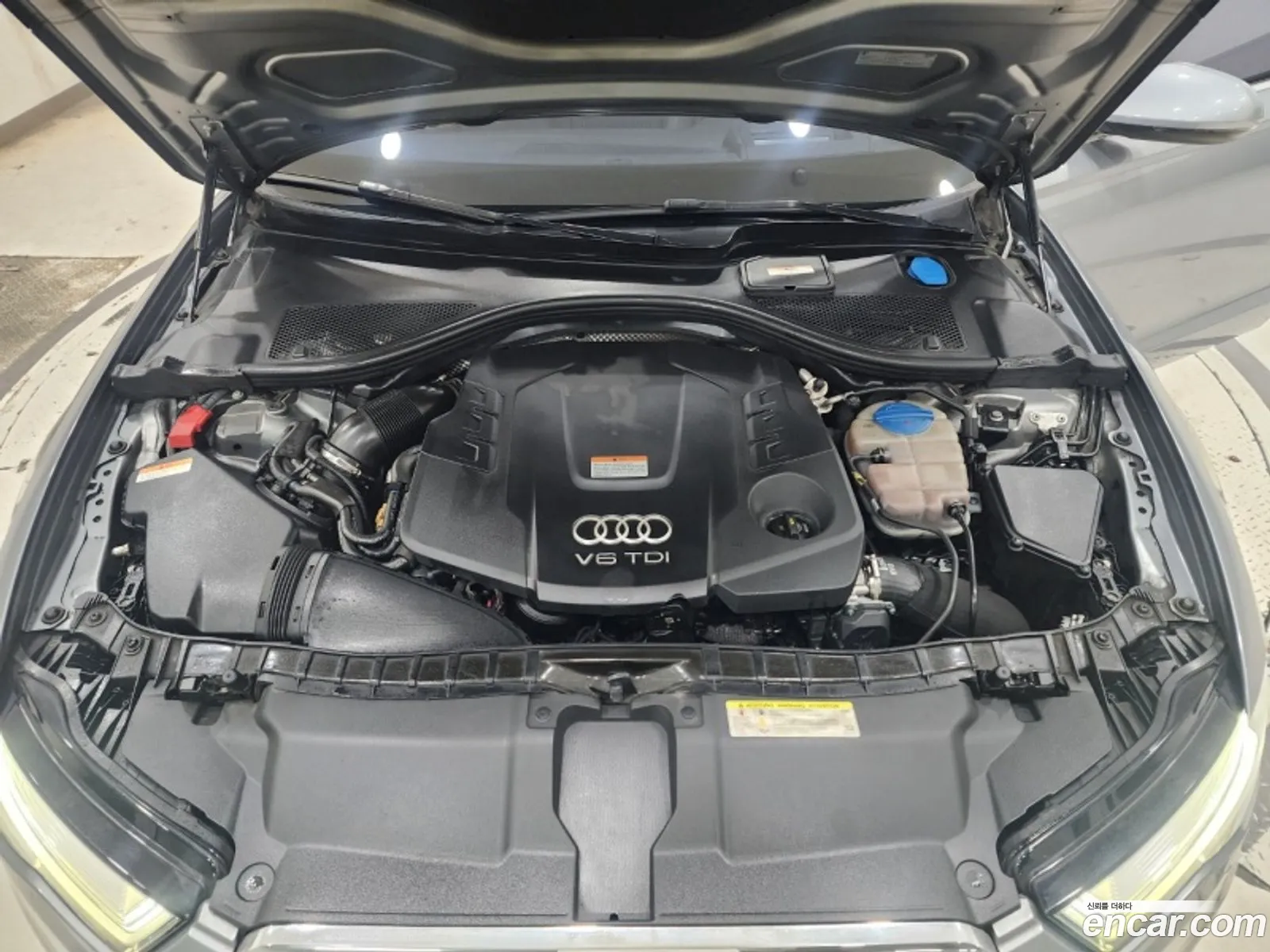 Audi A6 2015 — 12