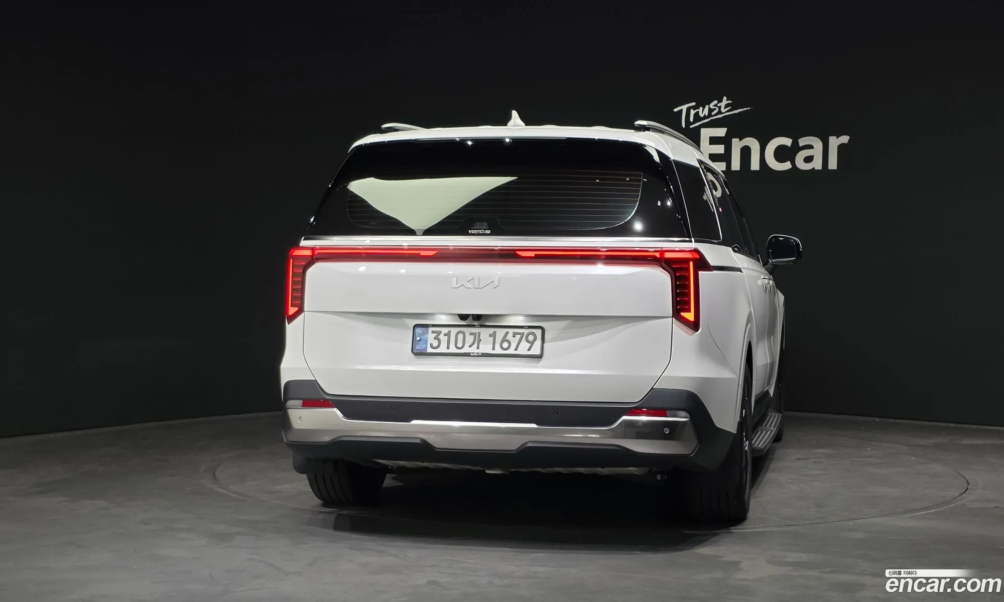 Kia Carnival 2024 — 3
