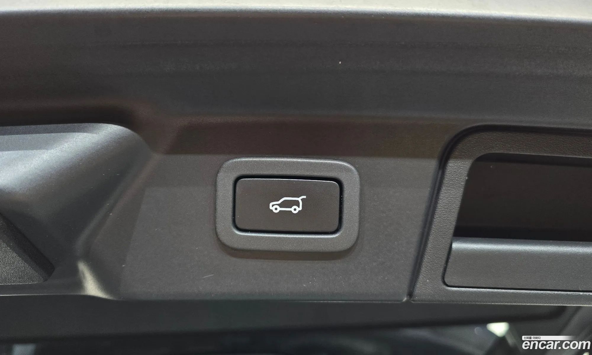 Land Rover Range Rover Velar 2018 — 7