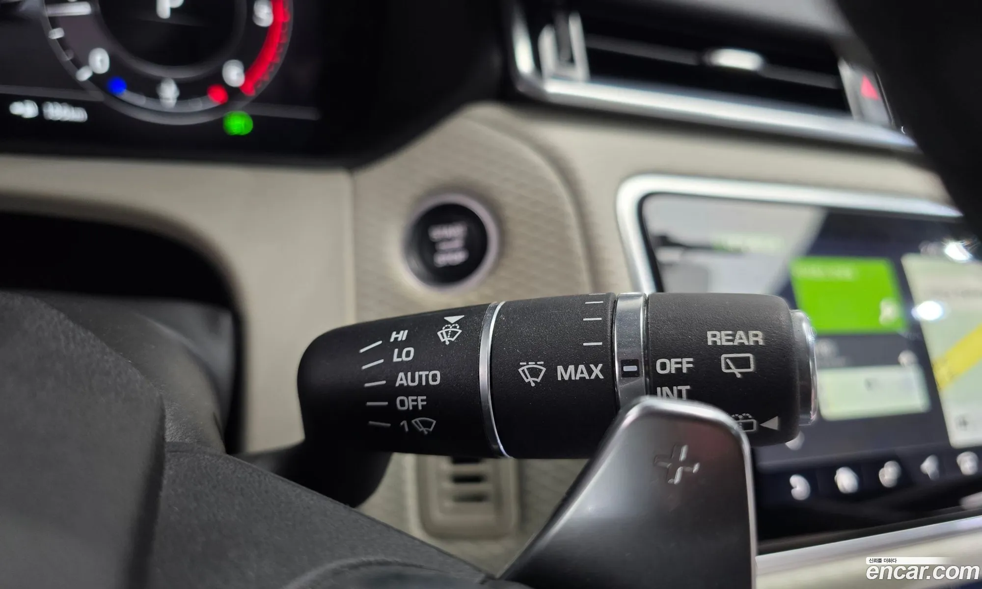 Land Rover Range Rover Velar 2018 — 22