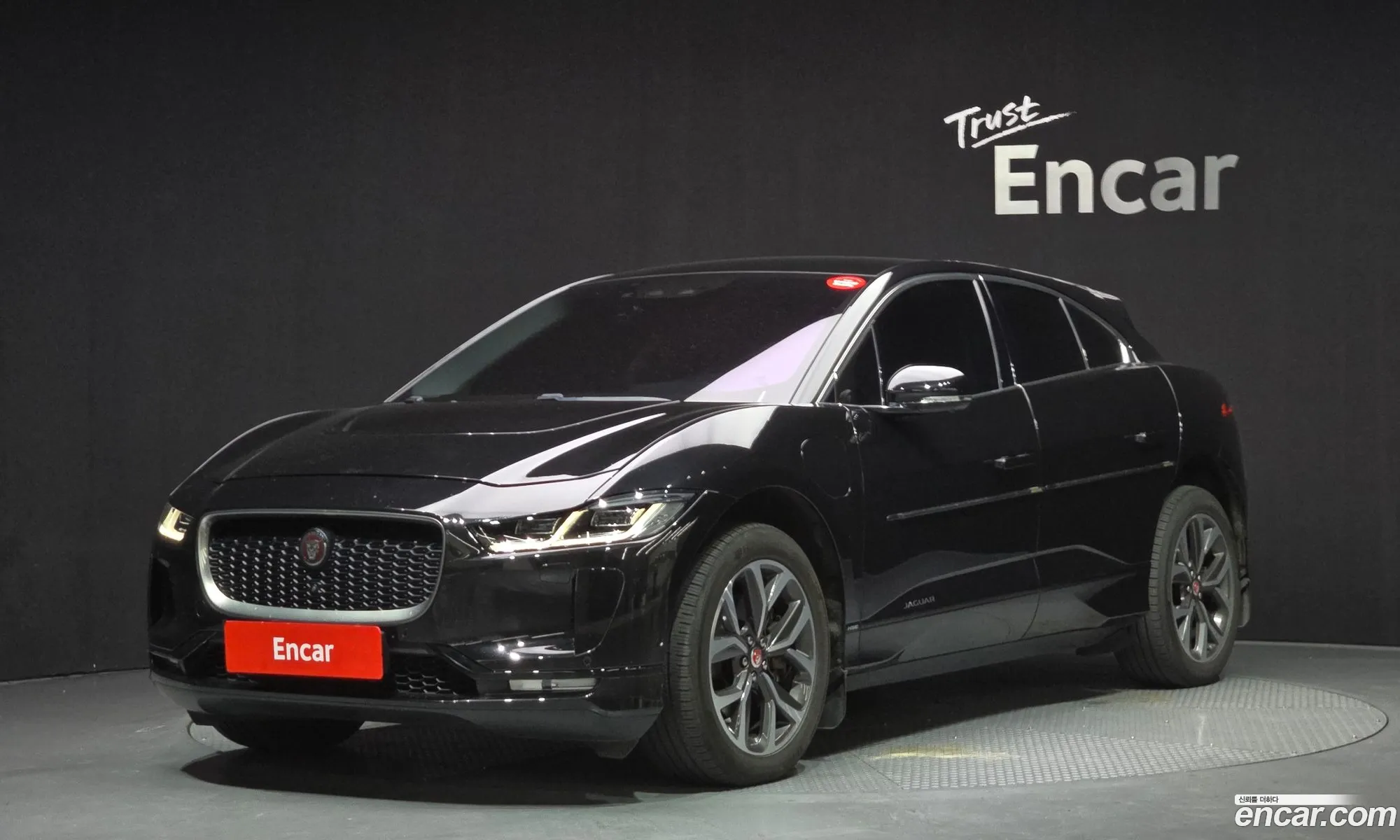 Jaguar I-Pace 2020 — 18