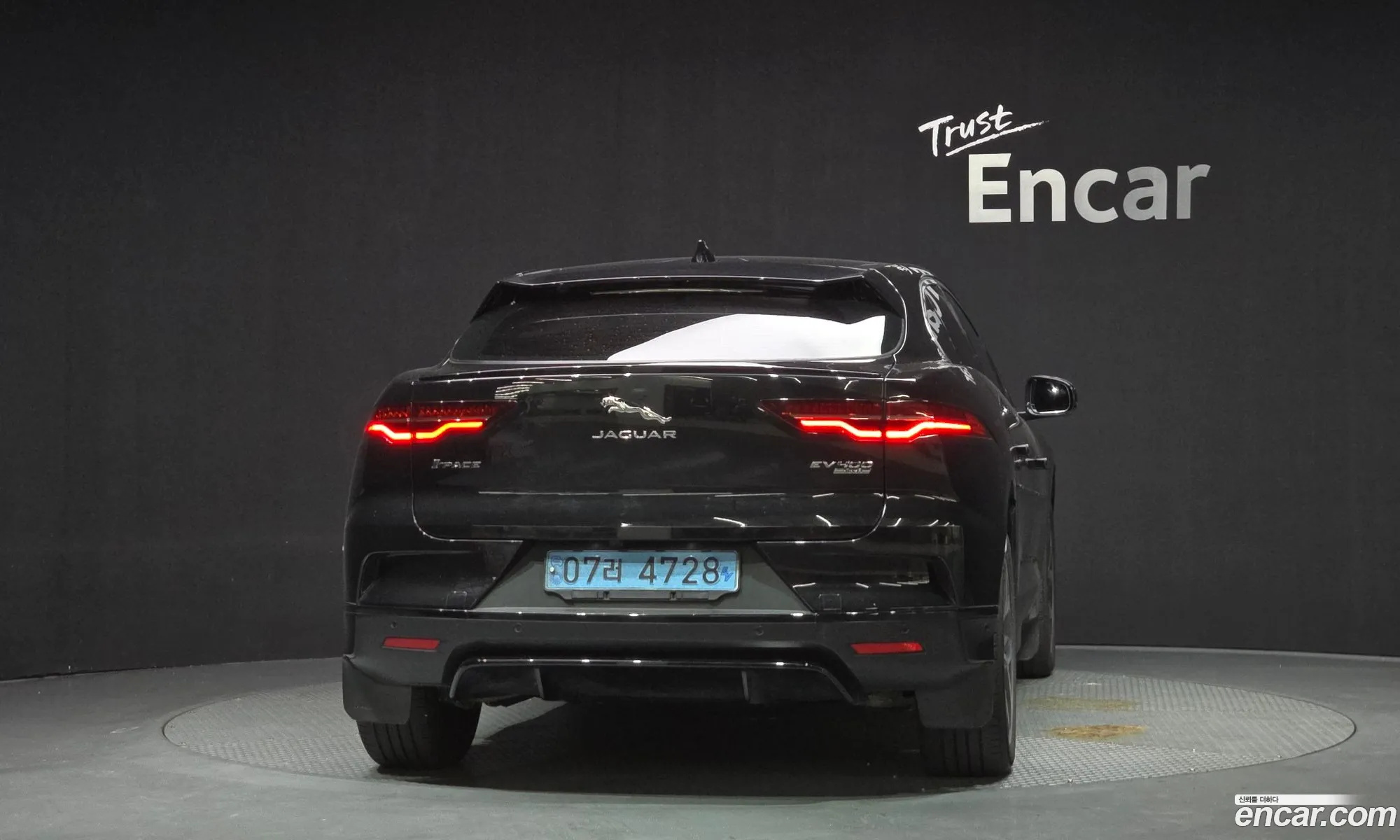 Jaguar I-Pace 2020 — 16
