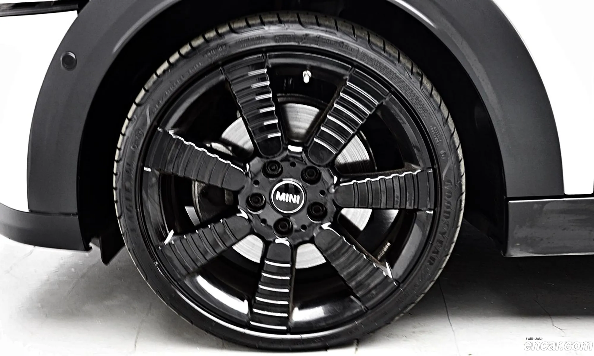 Mini Cooper S 2023 — 9