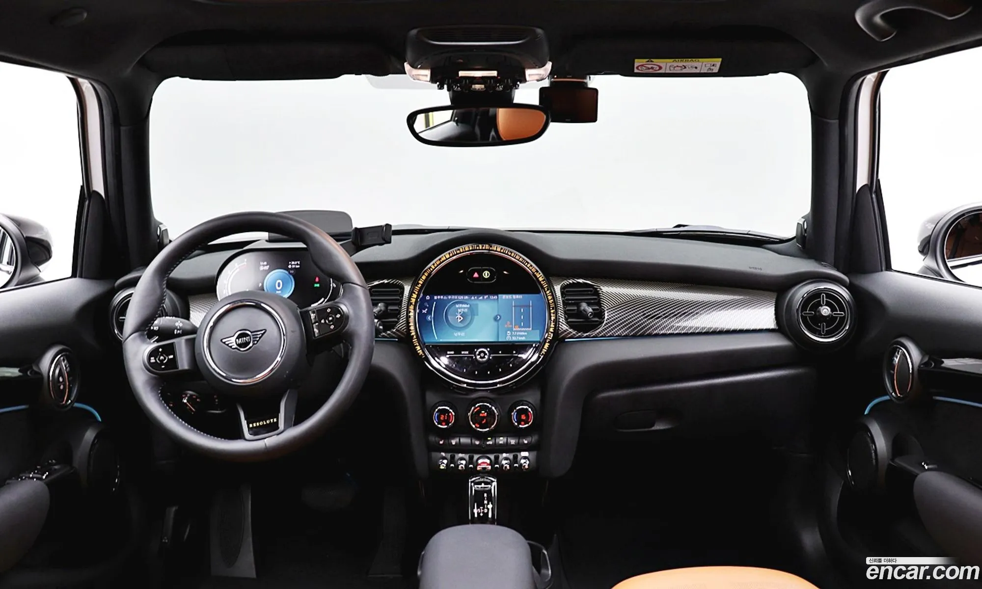 Mini Cooper S 2023 — 16
