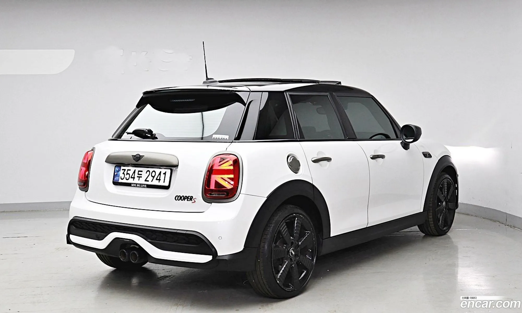 Mini Cooper S 2023 — 5
