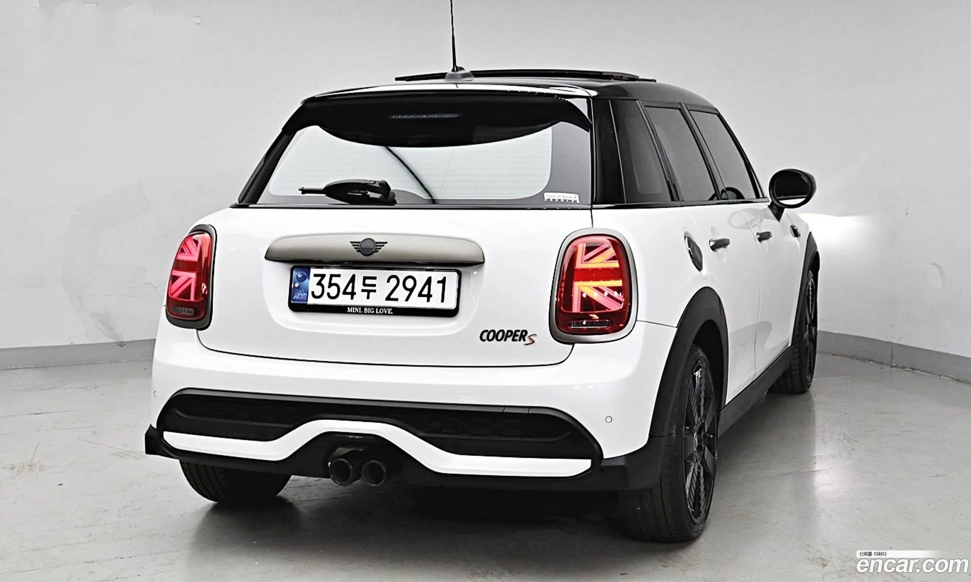 Mini Cooper S 2023 — 4