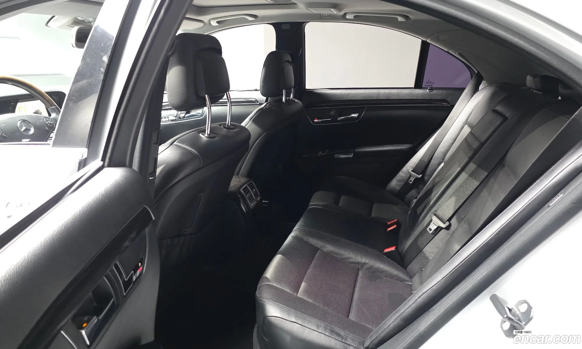 Mercedes-Benz S-Class W221 2012 — 18