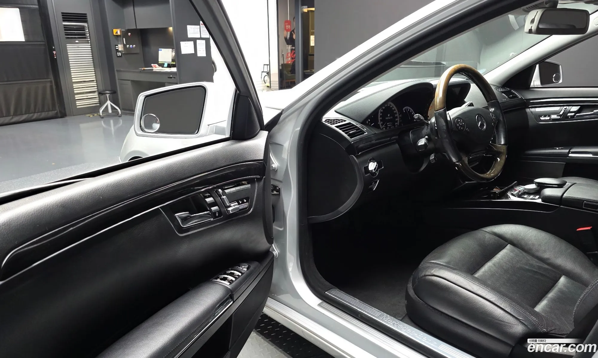Mercedes-Benz S-Class W221 2012 — 3