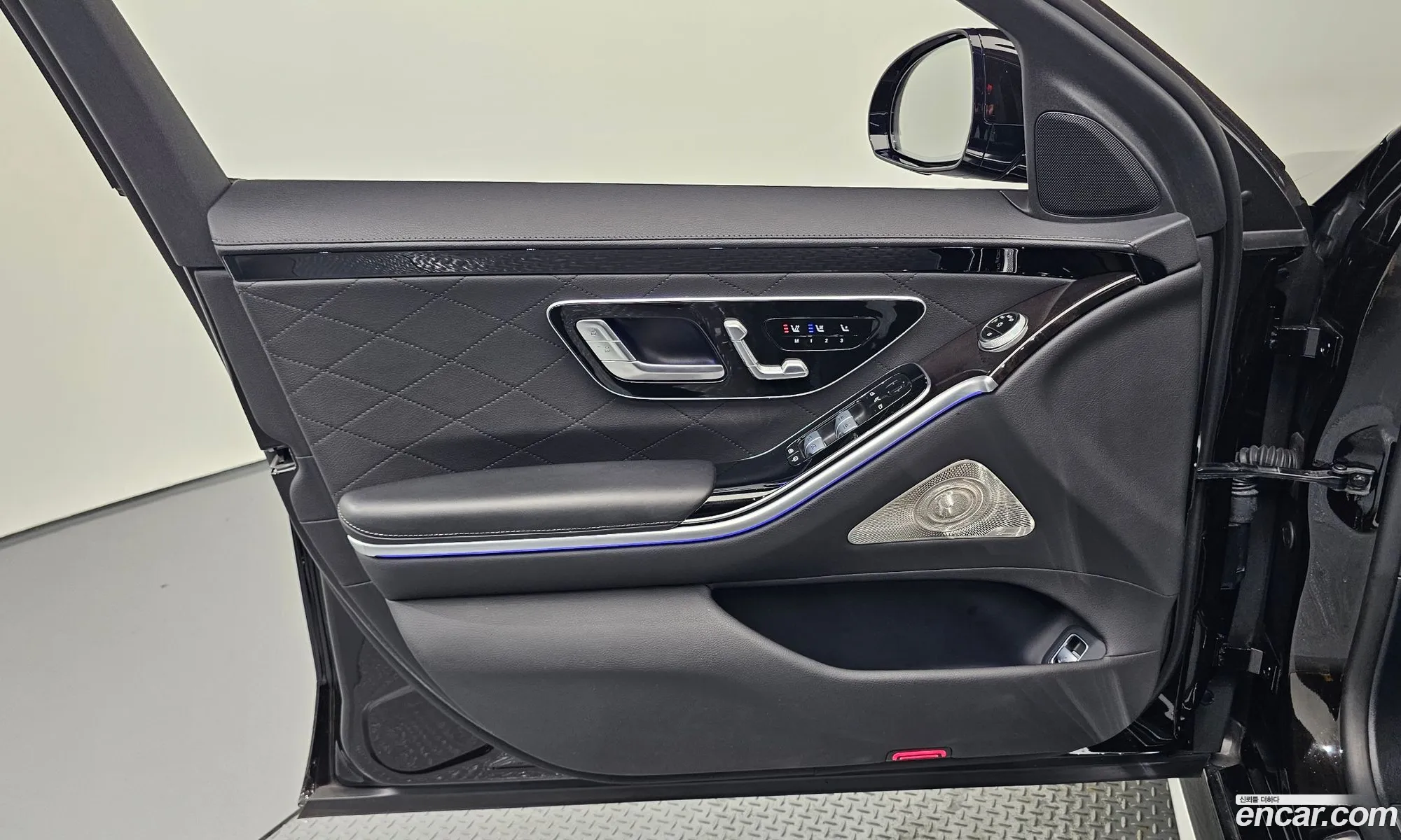 Mercedes-Benz S-Class W223 2023 — 16