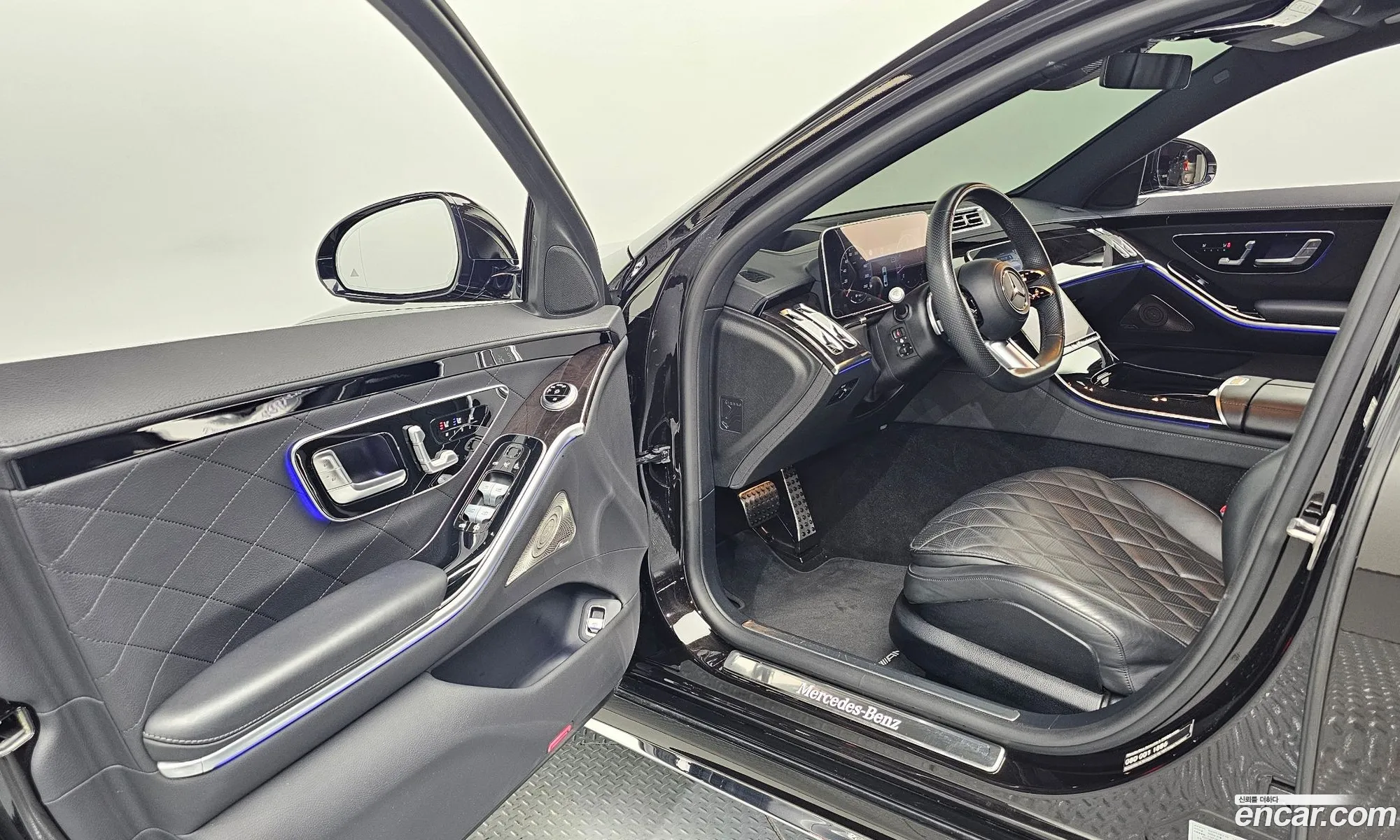 Mercedes-Benz S-Class W223 2023 — 11