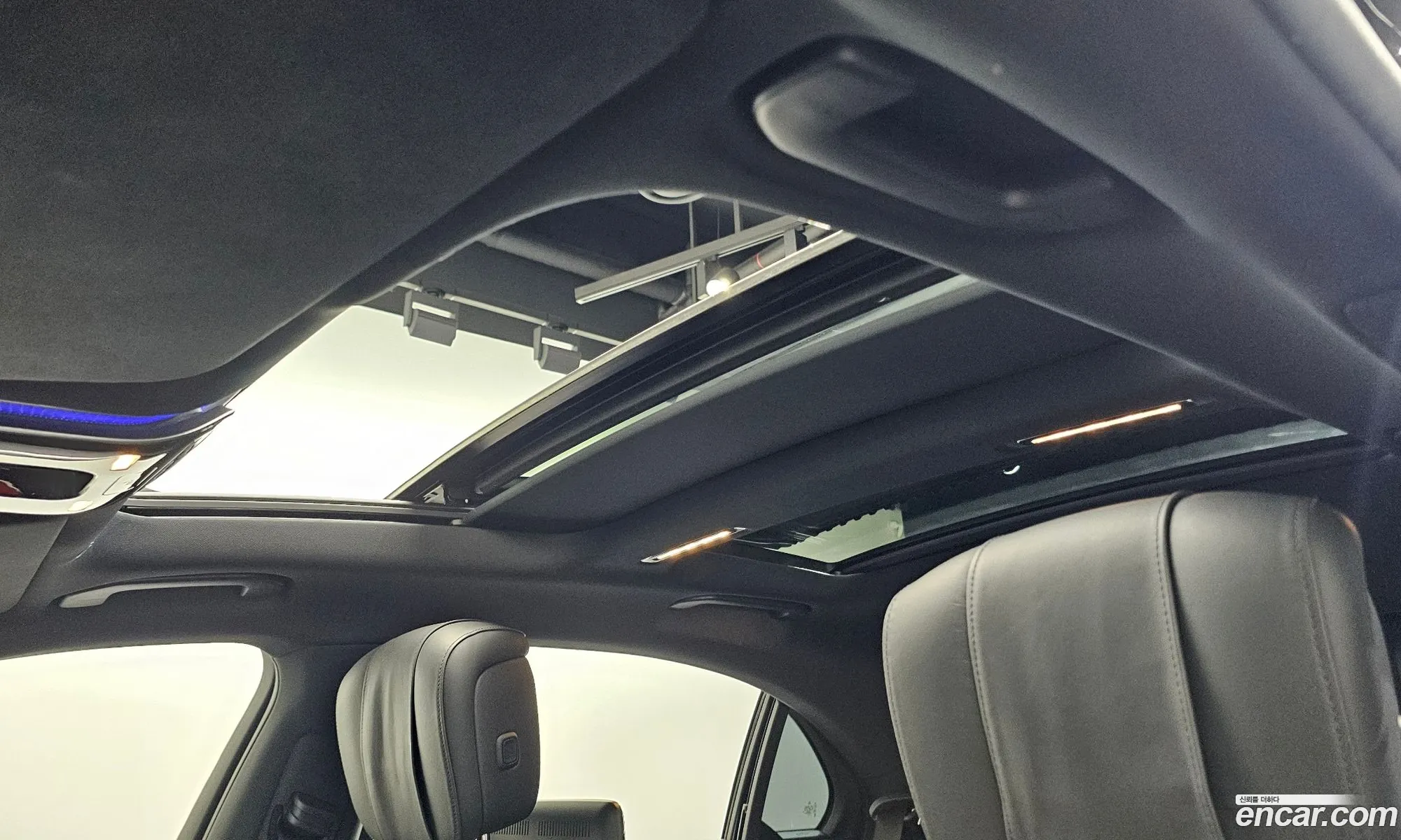 Mercedes-Benz S-Class W223 2023 — 21