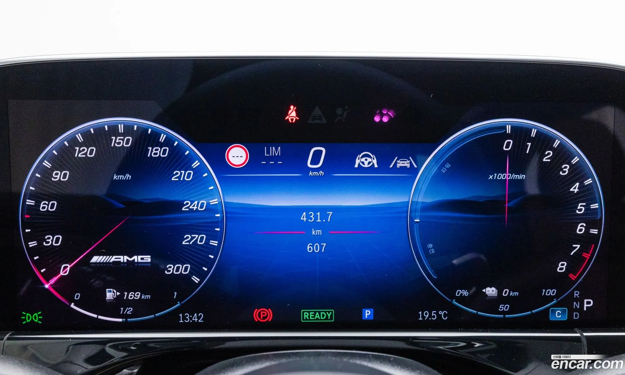 Mercedes-Benz E-Class W214 2025 — 2