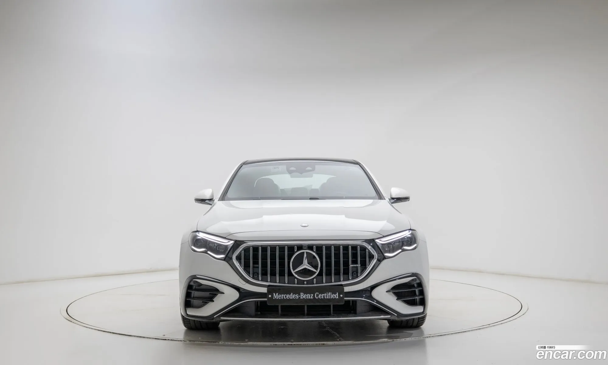 Mercedes-Benz E-Class W214 2025 — 6