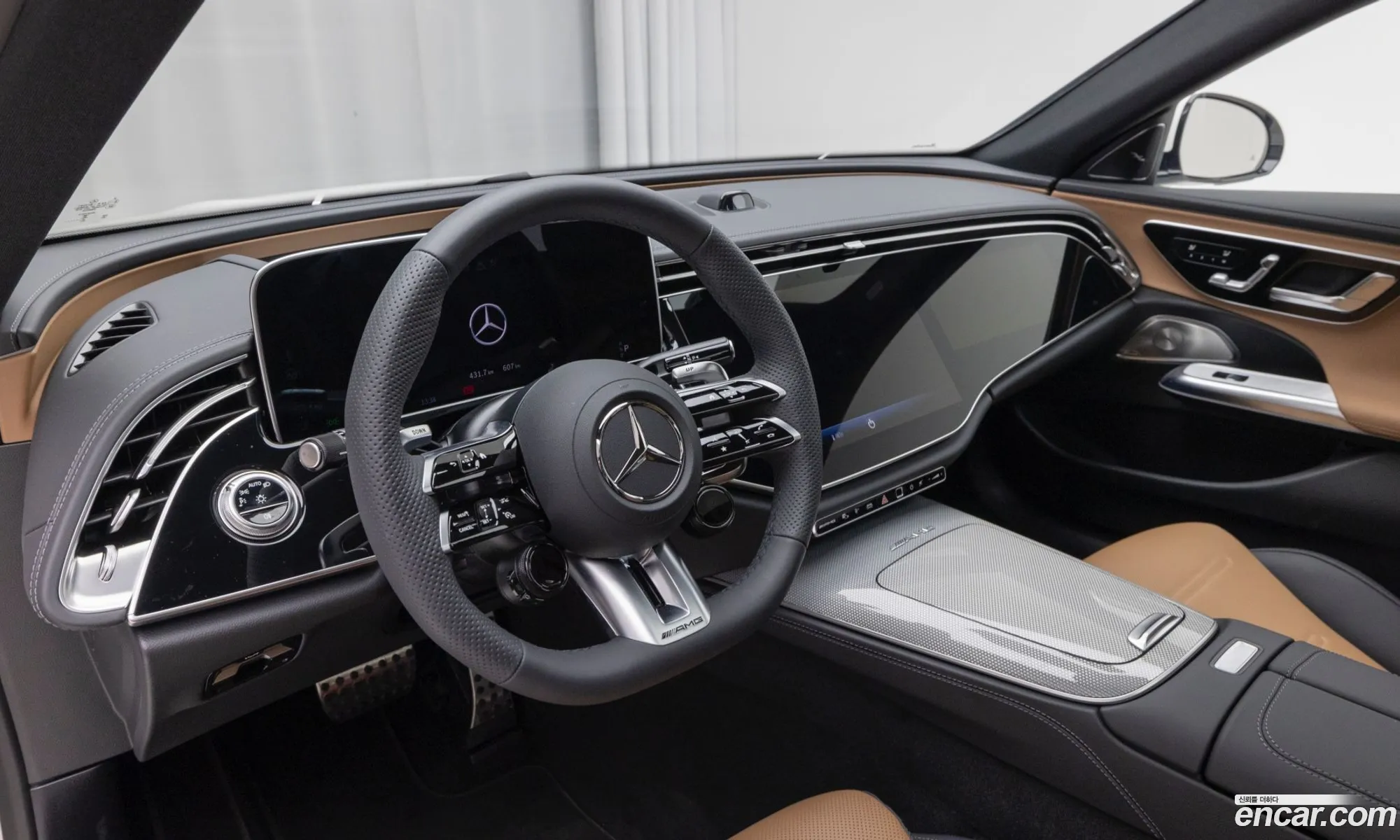 Mercedes-Benz E-Class W214 2025 — 14