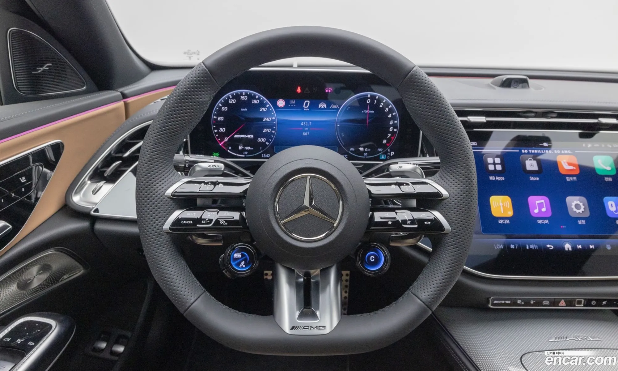 Mercedes-Benz E-Class W214 2025 — 16