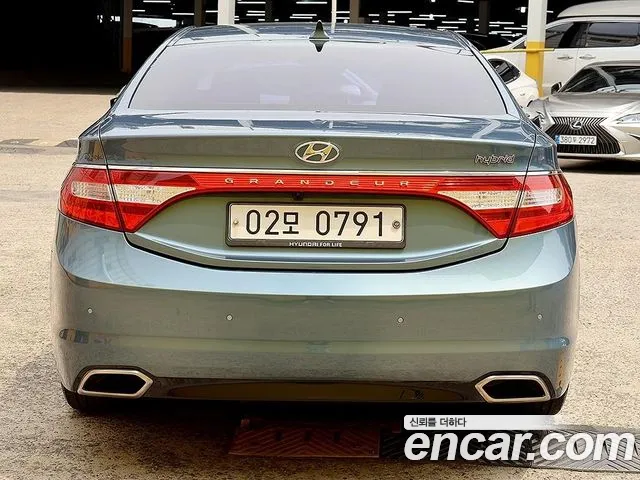 Hyundai Grandeur HG Hybrid 2016 — 2