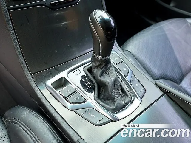 Hyundai Grandeur HG Hybrid 2016 — 4