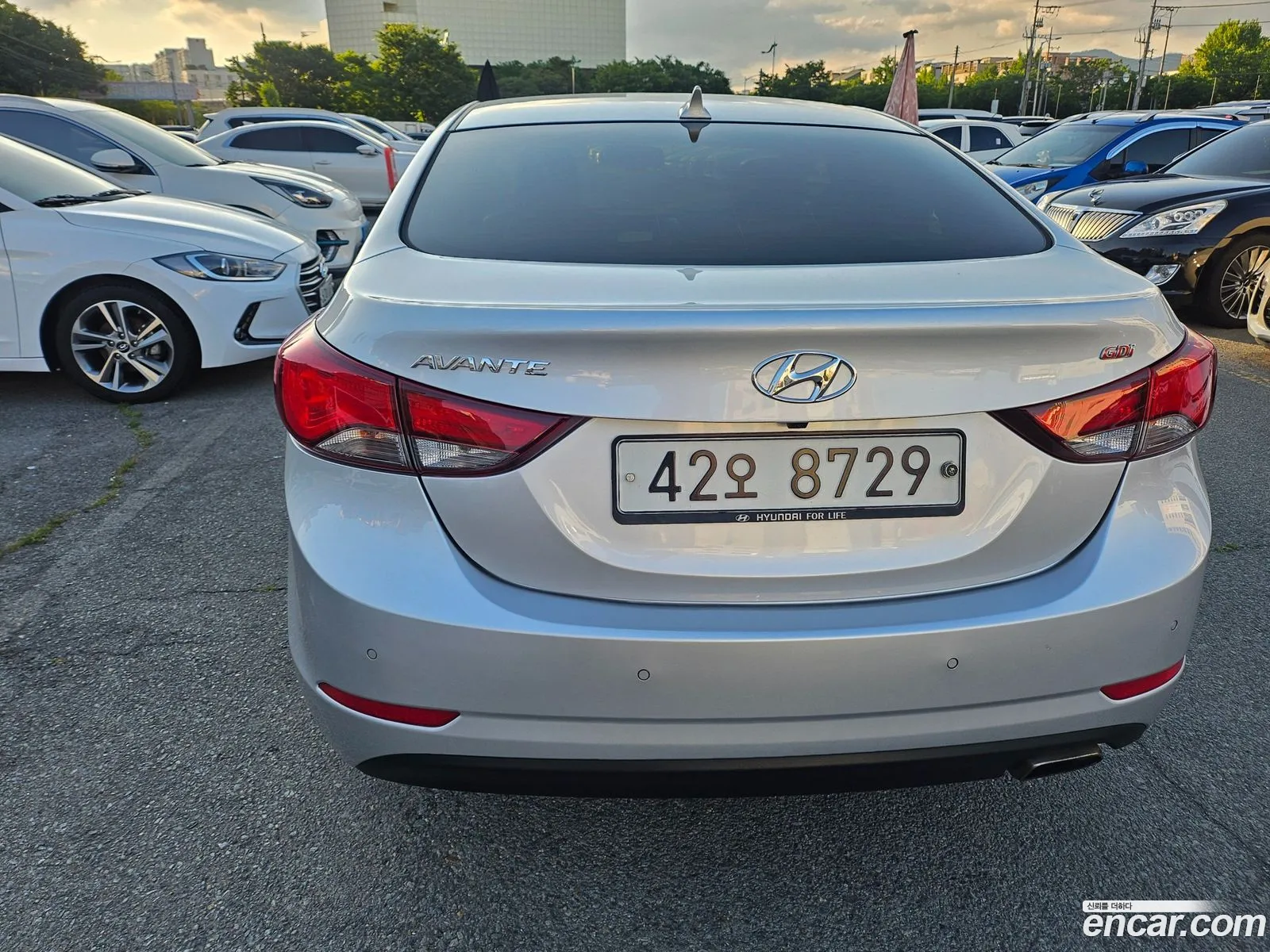 Hyundai Elantra 2014 — 2