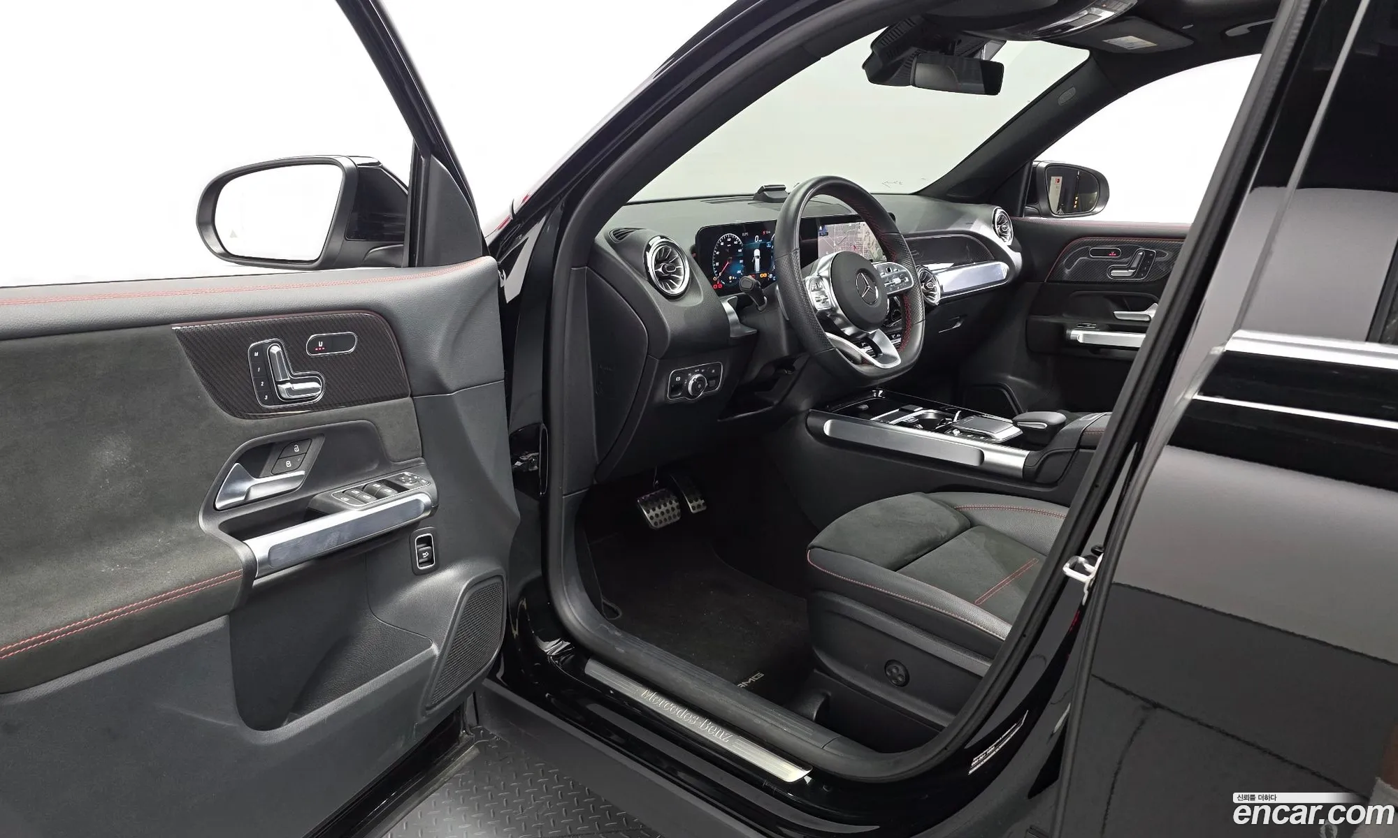 Mercedes-Benz GLB-Class X247 2023 — 6